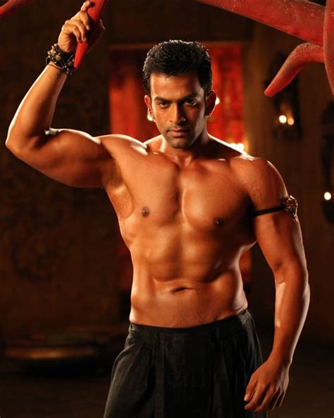 pix  hottest abs  bollywood vote rediffcom movies