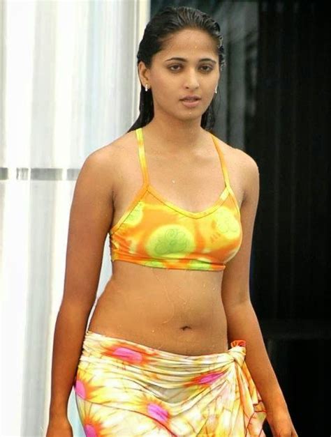 anushka shetty hot and sexy wet wallpapers and bikini images in