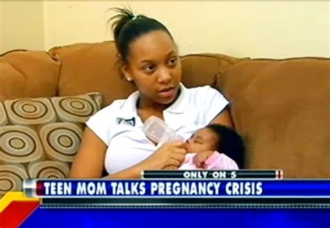 pregnancy epidemic 90 teens pregnant at memphis high school ny daily