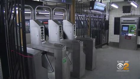 gov cuomo supports banning sex offenders from subway cbs new york