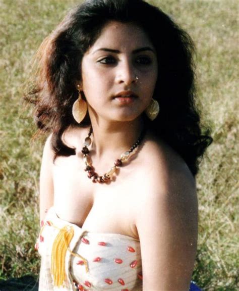 image of stars hot indian actress divya bharati hot and sizzling divya bharati hot boobs show
