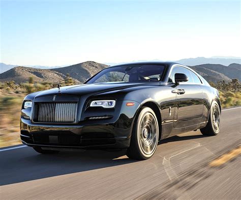 stunning  rolls royce wraith coupe feautures
