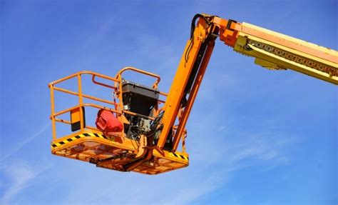 common types  lifting equipment  construction boldface news