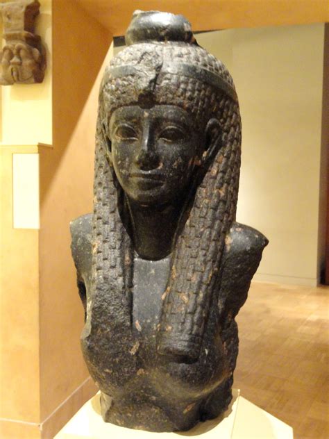Image Cleopatra Vii Statue Fragment 69 30 Bc Royal