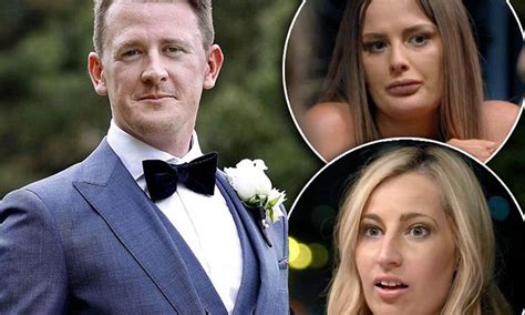 Mafs S Jonathan Finds Romance With Mystery Girlfriend Daily Mail Online