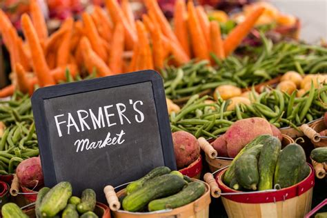 benefits  shopping   farmers market   supermarket