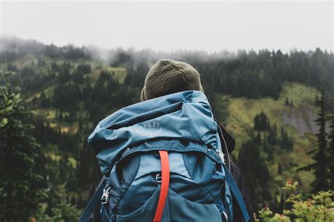 backpacking pictures   images  unsplash