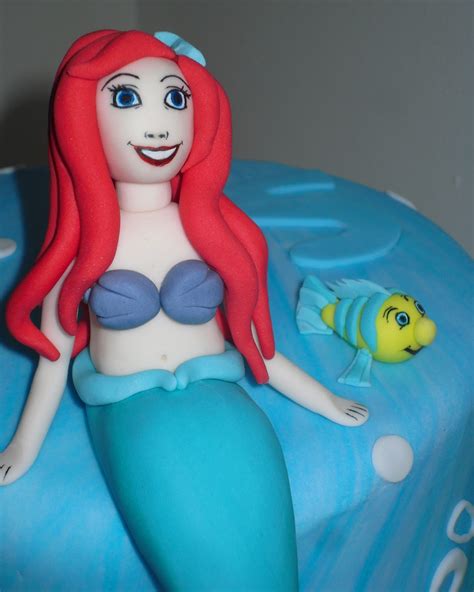 The Coloured Bubble Cakery Ariel Aka The Little Mermaid