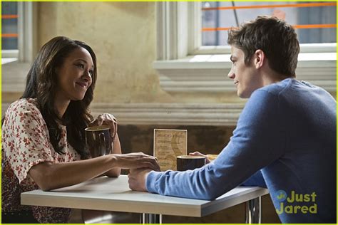 Barry Has A Hot Date On Tonight S The Flash Photo