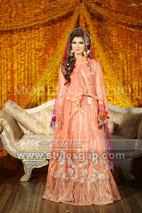 latest bridal mehndi dresses designs 2021 2022 collection