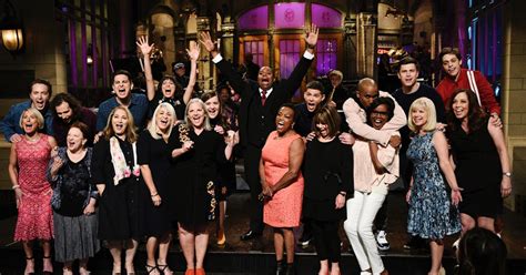 the saturday night live cast brought their moms on the show and it was