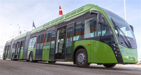 van hool liefert den ersten hybriden trambus  malmoe nahverkehrs praxis
