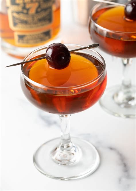 perfect manhattan cocktail recipe  spicy perspective