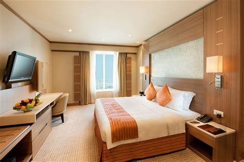 book emirates grand hotel  dubai hotelscom