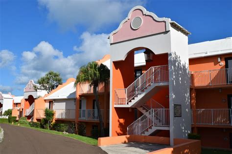 luxurious stay  grotto bay beach resort review