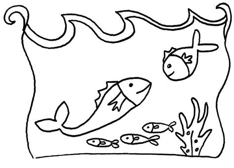 kissing fish swimming  thei babies coloring pages