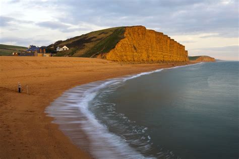 west bay hotel pubs  west bay dorset palmers brewery