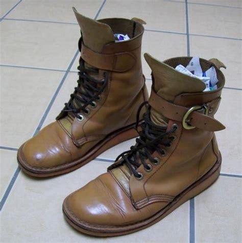 uniforms sa special forcesrecce boots waxies size  originalissued  sold