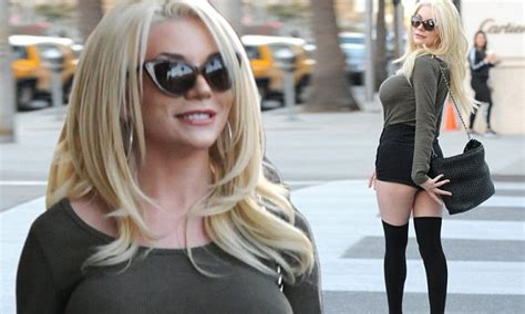 courtney stodden in heels and tiny shorts in beverly hills daily mail