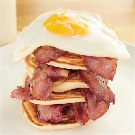 american breakfast stack