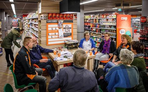 coop  eerste dementievriendelijke supermarkt van steenwijkerland steenwijker courant