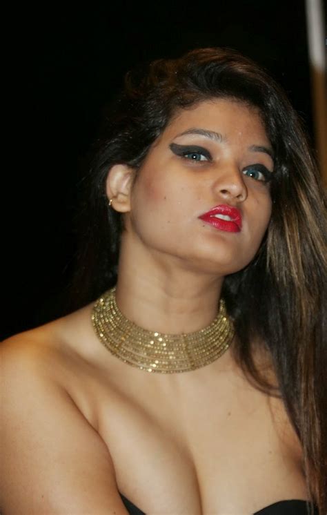 Bollywood Actress Himani Latest Hot Stills Cine Gallery