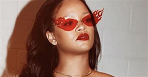 Rihanna Accuses Snapchat Of Promoting Domestic Violence