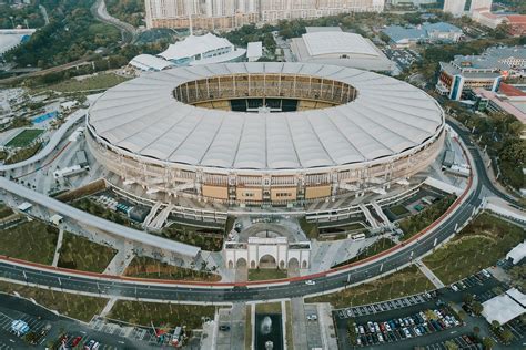 largest football soccer stadiums   world worldatlas