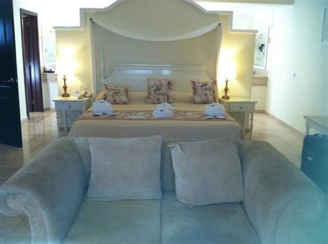 honeymoon suite picture of grand palladium lady hamilton resort and spa
