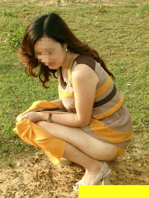 friend s chinese wife flashing in public 15 pics