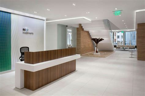 pin  jenrl design  reception  lobby reception desk design office interior design