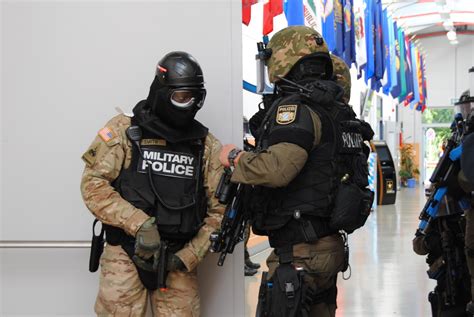 fighting crime mps partner  german police   bavaria safe article  united