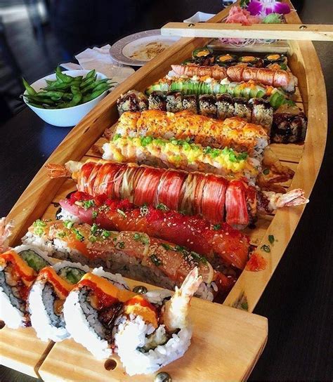 sushi boat [700x861] foodporn
