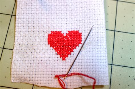 cross stitch technique tuesday cut   craft blog