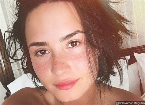 Demi Lovato Goes Makeup Free In New Picture See Her