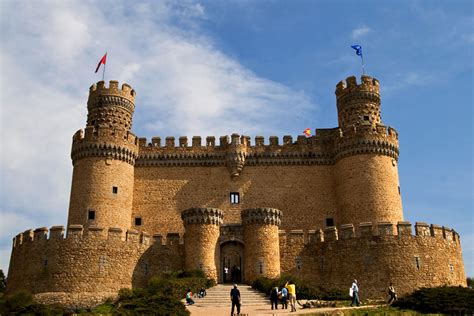 hablemos de turismo los  castillos medievales mas guerreros de espana
