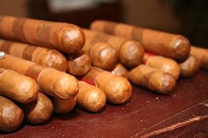 cigar magic  cigar smokers cigar buyers cigar accessories cuban