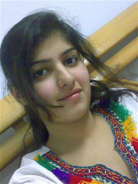 local girls desi girls pictures