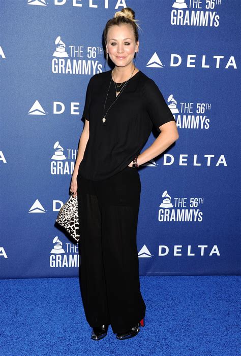 kaley cuoco attends delta air lines 2014 grammy weekend reception