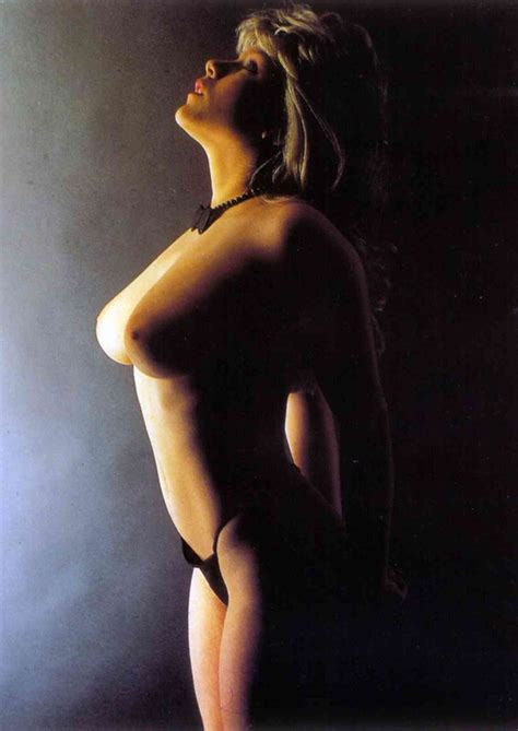 samantha fox wtf big nude boobs