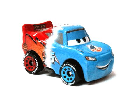 Disney Pixar Cars Mini Racers Transforming Lightning Mcqueen