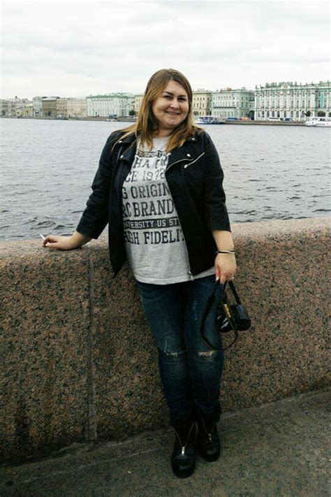 meet beautiful russian woman lilya 34