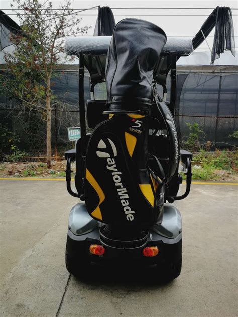 tgg golf bag holder image  top gun mobility