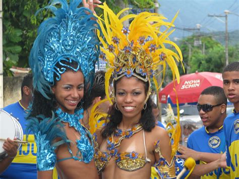 Sexy Brazilian Samba Babes Paraty Hello From The Five Star Vagabond