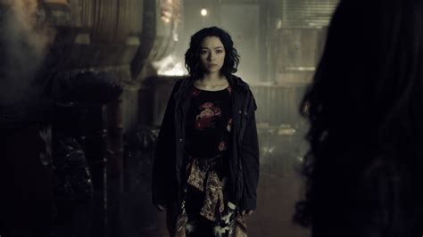 syfy news jodelle ferland geeks out on harry potter silent hill and purple hair syfy wire