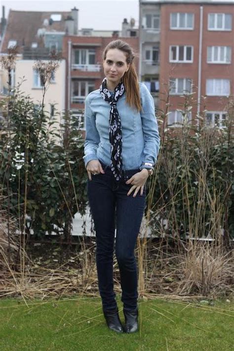 hip teens wear blue jeans paperblog