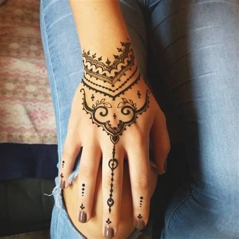 henna tattoos everything you need to know [ 100 great design ideas