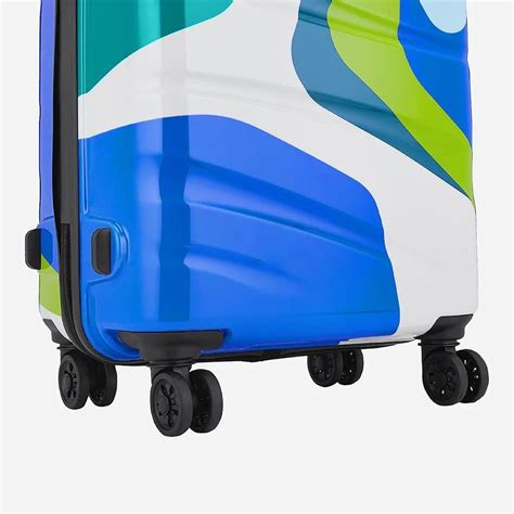 safari chroma plus trolley bag size 55 x 40 x 25 cm at rs 3180 in new