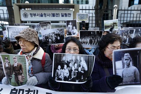 South Korea Japan Reach Settlement On Wartime Korean Sex Slaves The