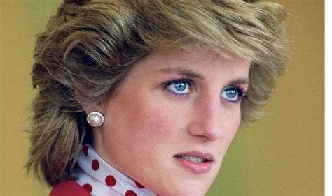 Royal Reveal Princess Diana Once Caught ‘sunbathing Nude By Two Free